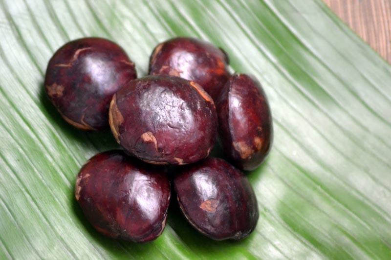 2. Semur Jengkol Betawi Manis Legit